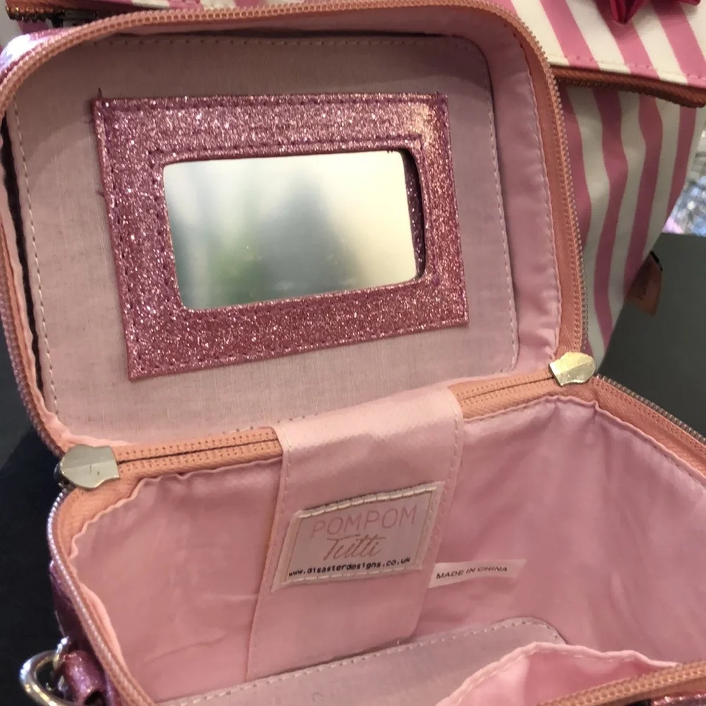 Crossbody Glitter Bag and matching Makeup Bag - Picture 5 of 5
